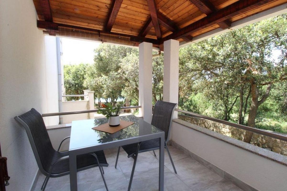 Apartments By The Sea Mandre, Pag - 6284 Kolan Luaran gambar